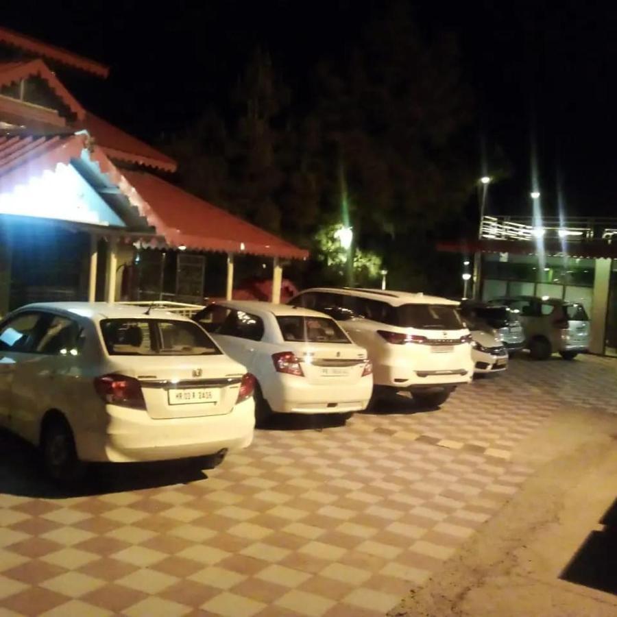 Ellays Dream Resort 카사울리 외부 사진